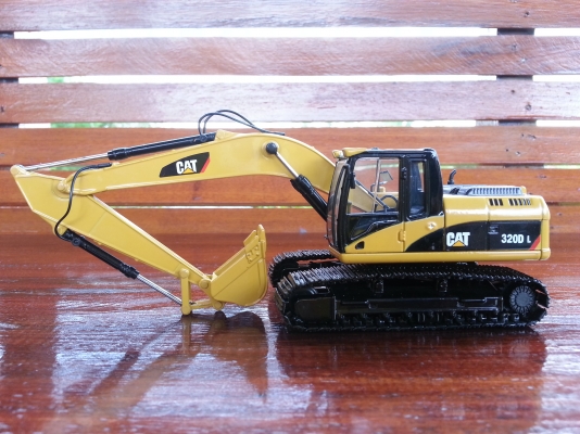 ขายโมเดลcaterpillar 320DL ครับ รายละเอียดโมเดลสวยมากครับ เหมือนจริงและขยับได้เหมือนจริงมากครับ ทำจากเหล็กนะครับ ใบแทรกก้อเหล็กคับ ราคานี้พร้องส่งemsด่วนให้เลยครับหรือส่งรถทัวได้ครับตามแต่จะสะดวก (ขายจริงส่งจริงครับไม่มีโกงแน่นอนครับ) ขายโมเดลcaterpillar 320DL ครับ รายละเอียดโมเดลสวยมากครับ เหมือนจริงและขยับได้เหมือนจริงมากครับ ทำจากเหล็กนะครับ ใบแทรกก้อเหล็กคับ ราคานี้พร้องส่งemsด่วนให้เลยครับหรือส่งรถทัวได้ครับตามแต่จะสะดวก (ขายจริงส่งจริงครับไม่มีโกงแน่นอนครับ)