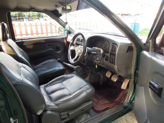 บิ๊กเอ็มแคปใหญ่ จอโค้ง พวงมาลัยพาวเวอร์แท้ พร้อมใช้ ไม่แพง