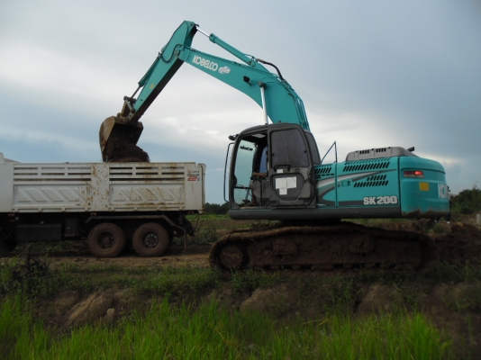 ขาบรถแบตโฮ KOBELCO MARK 8 YN 11 สวยเครื่องเดิมๆเอดสารเล่มทะเบียนเอวแน่สโซ่หนาไฟฟ้าเต็ม