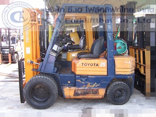 ขายรถ โฟล์คลิฟท์ TOYOTA รุ่น 5-FG25