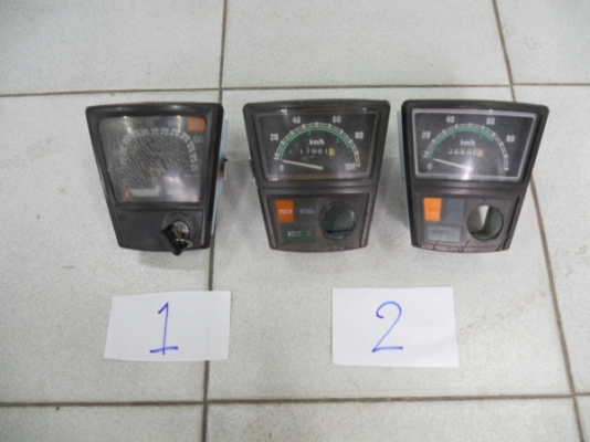 เรือนไมล์ ฮอนด้า C700 kc kb