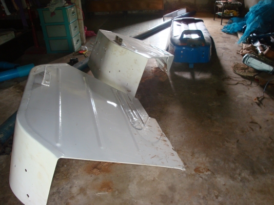 ขายกาบรถไถฟอร์ดพร้อมบังโคลน