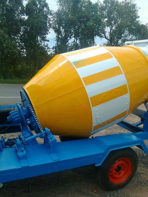 หจก.KPกรณ์เซอร์วิส ทีมงานโม่น้อยเข้าซอยเล็กรถอีแต๋นโม่ปูนไฮเทคเทคโนโลยีสมัยใหม่โดยช่างฝีมือคนไทย