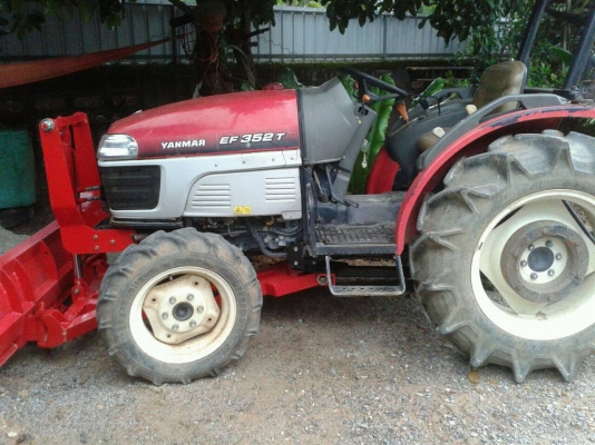 ขายรถไถ YANMAR EF352T ขนาด 35แรง 2เพลา พร้อมดันหน้า ตัดหข้า รถไร่