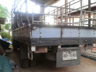 ขายหกล้อ ISUZU ปี40ฝาขาวNPR120แรงรถห้างแท้ยาว4.30เมตรสภาพสวยเดิมๆ