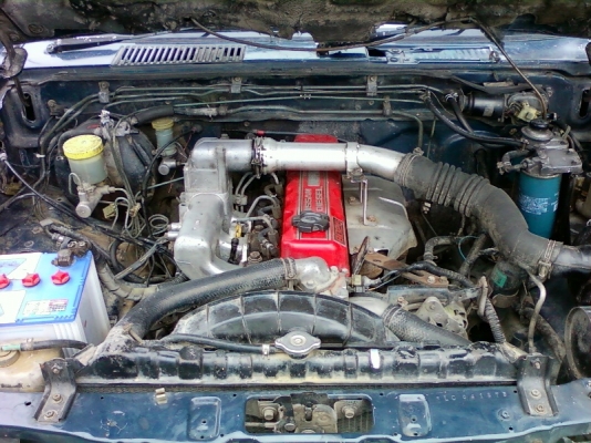 BD25ฝาแดง รถบรรทุกหนักโดยเฉพาะครับ เครื่องช่วงล่างดี แชสซีสวยเสริมความแข็งแรงแล้ว สีต้องเก็บ