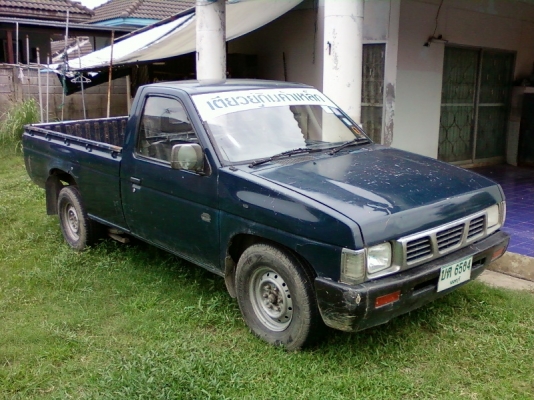 BD25ฝาแดง รถบรรทุกหนักโดยเฉพาะครับ เครื่องช่วงล่างดี แชสซีสวยเสริมความแข็งแรงแล้ว สีต้องเก็บ