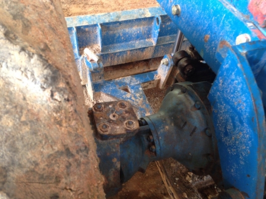 ขายรถไถ FORD 6610  2 เพลารถพร้อมใช้ 0819701072