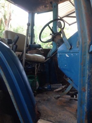 ขายรถไถ FORD 6610  2 เพลารถพร้อมใช้ 0819701072