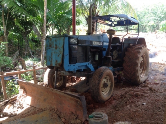 ขายรถไถ FORD นิวฮอนแลนด์ 6640 สวยๆ สนใจโทร 0819701072 ขายรถไถ FORD นิวฮอนแลนด์ 6640 สวยๆ สนใจโทร 0819701072