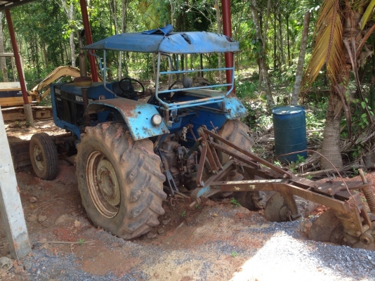 ขายรถไถ FORD นิวฮอนแลนด์ 6640 สวยๆ สนใจโทร 0819701072 ขายรถไถ FORD นิวฮอนแลนด์ 6640 สวยๆ สนใจโทร 0819701072