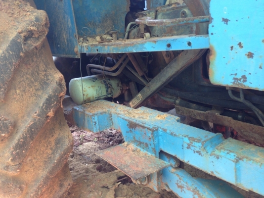 ขายรถไถ FORD นิวฮอนแลนด์ 6640 สวยๆ สนใจโทร 0819701072 ขายรถไถ FORD นิวฮอนแลนด์ 6640 สวยๆ สนใจโทร 0819701072