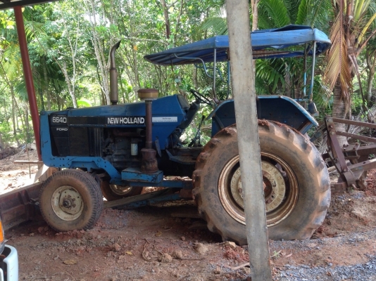 ขายรถไถ FORD นิวฮอนแลนด์ 6640 สวยๆ สนใจโทร 0819701072 ขายรถไถ FORD นิวฮอนแลนด์ 6640 สวยๆ สนใจโทร 0819701072