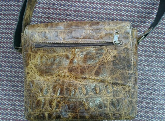 กระเป๋าหนังแท้ ราคาส่ง 0867345464-0800288217 กระเป๋าหนังแท้ ราคาส่ง 0867345464-0800288217