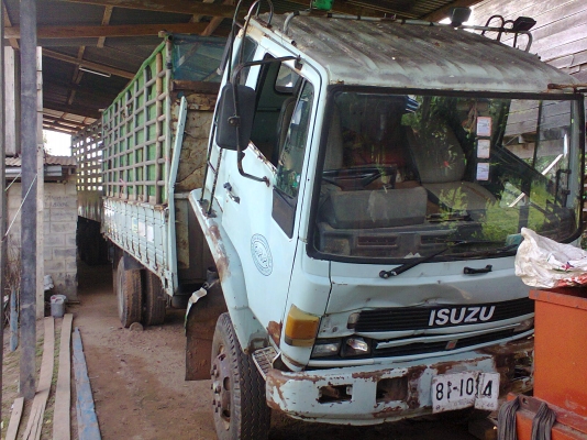 ขาย rocky เครื่อง 6BD1 165 แรง ยาว 6.2 เมตร เครื่องดี แชชซีสวยไม่บวม ไม่ดาม ภาษีเต็มครับ ขาย rocky เครื่อง 6BD1 165 แรง ยาว 6.2 เมตร เครื่องดี แชชซีสวยไม่บวม ไม่ดาม ภาษีเต็มครับ