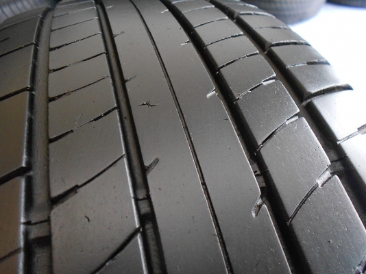 ขายล้อแม็กแต่ง ขอบ 15 (4/100) พร้อมยางดันลอป 185/55/15 ปี 11/เทิร์นได้-ใส่ฟรีค่ะ