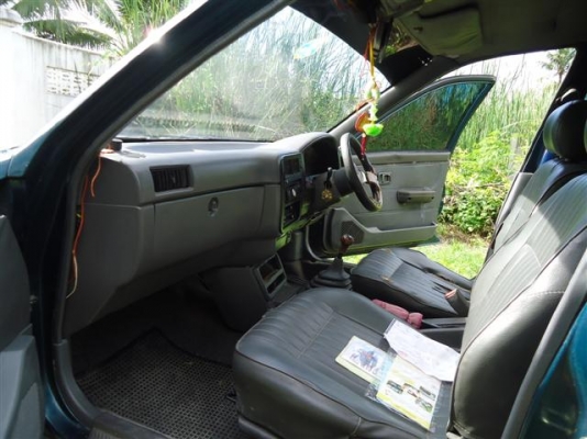 ขาย NISSAN NV 1.6LX ปี 94 M/T เครื่องดี คานเดิมๆ รอนกะบะสวย ติดแก๊ส LPG ขายกันถูกๆ