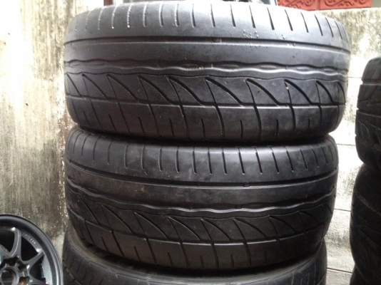 ขายยางBridgestone RE002  225-50-17 ปี11 1คู่ดอก85\% ถูกๆ 3000.-