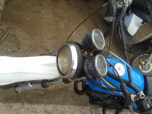 ซูซูกิ 125 ขับได้ ทบ เต็ม57  ขับได้ 12000    0819306939 สมุทรสาคร