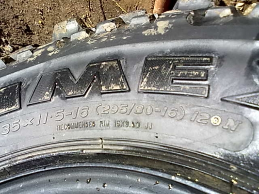 วิน 4000lb   เร็วแรง   โหลดประมาณ 2 ตันกว่าๆ