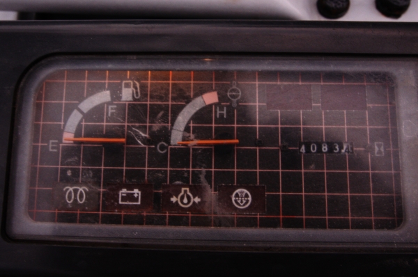 ขายรถขุด CAT/MITSUBISHI MM30CR นำเข้าจากญี่ปุ่น ตัวตูดกลมรุ่นใหม่ สนใจติดต่อ 086-7757900