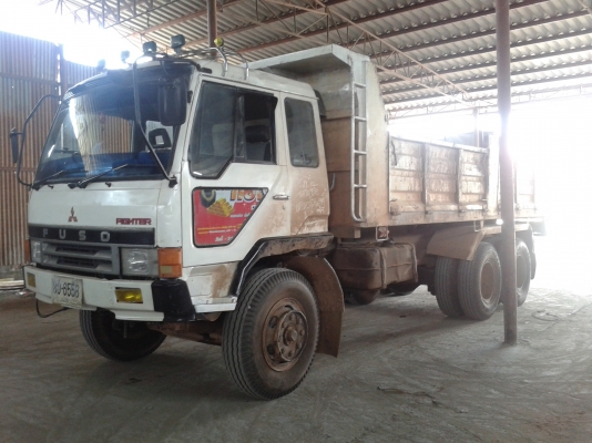 ขาย MITSUBISHI FUSO FN 527 195 แรงม้า เครื่อง 6D16 ยางใหม่ 10เส้น ได้เกียร์ 2 ลูก