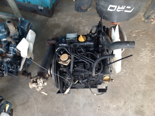 ขายเครื่อง 3 สูบดีเซลเก่าญี่ปุ่น  ยี่ห้อ ยันม่าร์ รุ่น 3tn66 ขนาด 14 แรงม้า สภาพสวยมากๆ