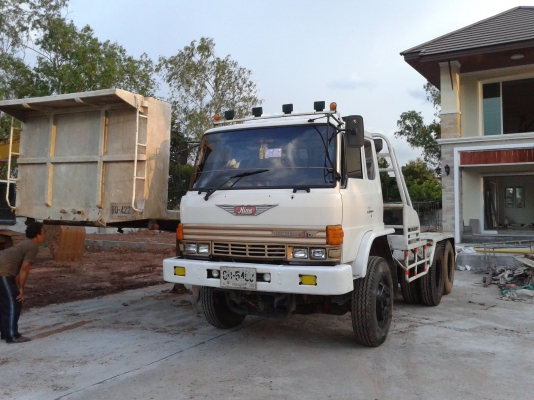 ขาย HINO เครื่อง EK 100   260 แรงม้า พร้อมหาง