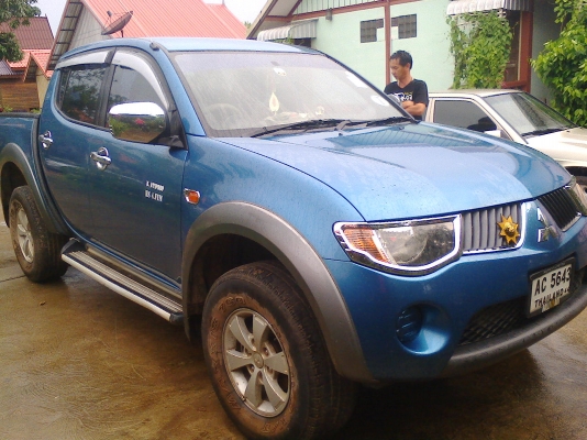 MITSUBISHI TRITON 4x4 เครื่อง 2.5 โฟวีลแท้ รถสวย ภายในสะอาด