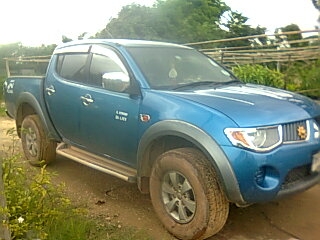 MITSUBISHI TRITON 4x4 เครื่อง 2.5 โฟวีลแท้ รถสวย ภายในสะอาด