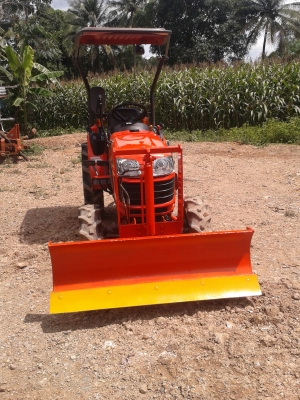 ขายรถไถคูโบต้า B2420 4 WD 2 เพลา พวงมาลัยเพาเวอร์ สวยๆเดิมเหมือนใหม่ ขายรถไถคูโบต้า B2420 4 WD 2 เพลา พวงมาลัยเพาเวอร์ สวยๆเดิมเหมือนใหม่