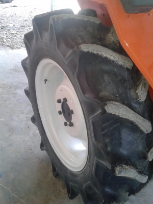 ขายรถไถคูโบต้า  KUBOTA  L1 265   พวงมาลัยเพาเวอร์