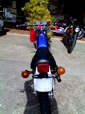 หนุ่ม ปราจีน : ขาย Suziki TS125 สวยๆแรงๆ ขาย 17500 ครับ