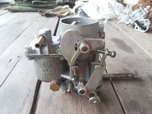 ขายคาบูรถโฟค์ตู้หน่อยครับ