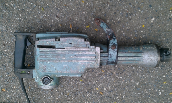 ขาย แย็ค  + เจียนมือตัวใหญ่ ไฟฟ้าของญีปุ่น พร้อมใช้