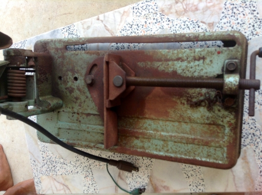 ขายไฟเบอร์ตัดเหล็ก 14" ยี่ห้อ Hitachi รุ่น CC-14SA