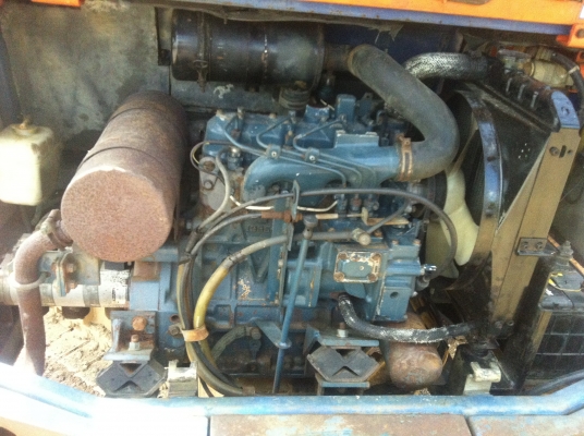 ขายรถแบ็คโฮรุ่นKUBOTA-KH027รถเก่านอกช่วงล่าง100\%สภาพเดิมพร้อมใช้งานมีเอกสารติดต่อ0855632278