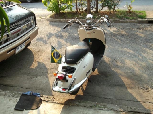 ขาย Honda Joker ประกอปใหม่ เครื่องดี สตาร์ทติดง่ายครับผม รถพร้อมใช้ เครื่อง 50cc. มีสตาร์ทมือ ระบบไฟติดครบ ขี่เล่นได้เลยครับ ขาย Honda Joker ประกอปใหม่ เครื่องดี สตาร์ทติดง่ายครับผม รถพร้อมใช้ เครื่อง 50cc. มีสตาร์ทมือ ระบบไฟติดครบ ขี่เล่นได้เลยครับ