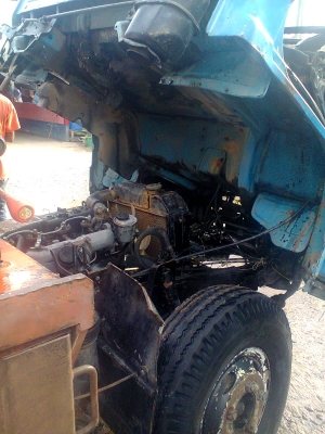 รถ 6 ล้อ ติดเครน 3 ตัน