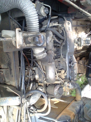 รถ 6 ล้อ ติดเครน 3 ตัน