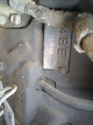 รถ 6 ล้อ ติดเครน 3 ตัน