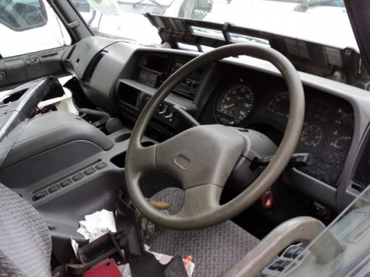 ขายด่วน หัวเก๋ง  มิตซู ฟูโซ่ 627  สภาพดี