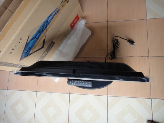 จอ LCD 24 นิ้ว ของ TCL จอ LCD 24 นิ้ว ของ TCL