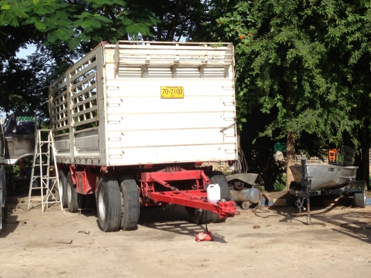 ISUZU GIGA 320 hp 12 ล้อ 2 เพลา ไม่ดั้มพ์ ลูก 3 คาน