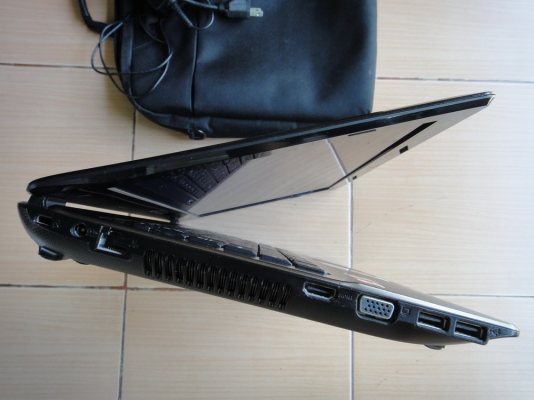 โน๊ตบุ๊ค Asus X43U โน๊ตบุ๊ค Asus X43U