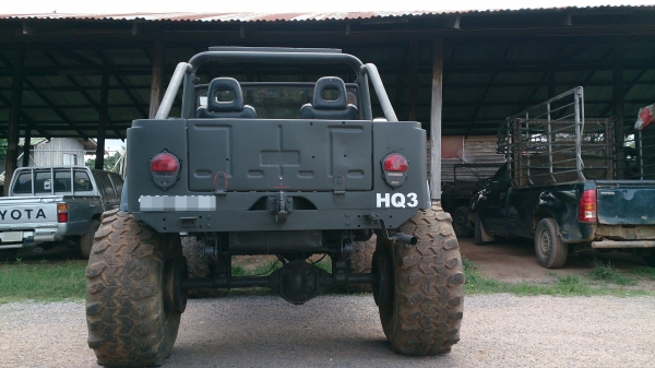 ขาย Jeep CJ6 ตีนโต เครื่องดีเซล 4DR5 เกียร์ขับ 4X4 มีพาวเวอร์ ยาง38 เครื่องแรงลุยดีลุยมันส์ทะเบียน Jeep แท้พร้อมโอน เอกสารครบภาษีปัจจุบันครับ