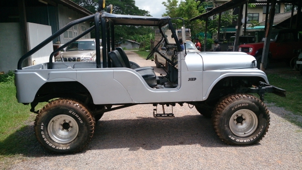 ขาย JEEP CJ6 JEEP KAISER เครื่องเบนซินJEEPเดิม มีวินส์เพลาหน้าเกียร์ขับ 4X4 รถยกล้อสูงแล้วยางใหญ่สีสวยทะเบียน JEEP แท้ พร้อมโอนรถเป็นชื่อของผมเองอยู่กับผมมากว่า 20 ปีแล้ว ขับพิษณุโลก-โคราชหลายเที่ยว รถเดิมสภาพสวย ตัดใจขาย 350,000 ขาย JEEP CJ6 JEEP KAISER เครื่องเบนซินJEEPเดิม มีวินส์เพลาหน้าเกียร์ขับ 4X4 รถยกล้อสูงแล้วยางใหญ่สีสวยทะเบียน JEEP แท้ พร้อมโอนรถเป็นชื่อของผมเองอยู่กับผมมากว่า 20 ปีแล้ว ขับพิษณุโลก-โคราชหลายเที่ยว รถเดิมสภาพสวย ตัดใจขาย 350,000