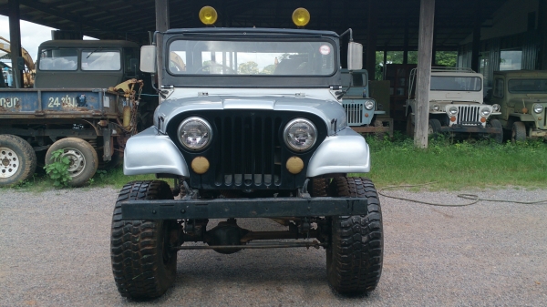 ขาย JEEP CJ6 JEEP KAISER เครื่องเบนซินJEEPเดิม มีวินส์เพลาหน้าเกียร์ขับ 4X4 รถยกล้อสูงแล้วยางใหญ่สีสวยทะเบียน JEEP แท้ พร้อมโอนรถเป็นชื่อของผมเองอยู่กับผมมากว่า 20 ปีแล้ว ขับพิษณุโลก-โคราชหลายเที่ยว รถเดิมสภาพสวย ตัดใจขาย 350,000 ขาย JEEP CJ6 JEEP KAISER เครื่องเบนซินJEEPเดิม มีวินส์เพลาหน้าเกียร์ขับ 4X4 รถยกล้อสูงแล้วยางใหญ่สีสวยทะเบียน JEEP แท้ พร้อมโอนรถเป็นชื่อของผมเองอยู่กับผมมากว่า 20 ปีแล้ว ขับพิษณุโลก-โคราชหลายเที่ยว รถเดิมสภาพสวย ตัดใจขาย 350,000