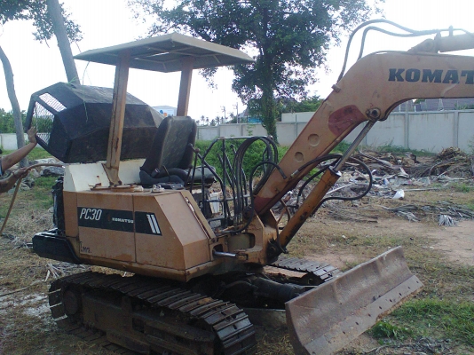 รถแม็คโคเล็ก PC30 รุ่น3 รถเฃ็คใหม่ทั้งคัน หลายรายการรถพร้อมใช้ รอดูรูปภาพก่อนครับ ทุกจุดไม่มีเยิ้ม พร้อมใช้งาน ราคาต่อรองกันได้ครับ 0862465934