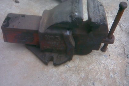 ปากกา record no 3แน่นนึบครับไม่มีคอน   โน 3 ครับ ของเรคคอดครับ สภาพทุกส่วนเดิมมีเชื่อมปากที่เดียวครับไม่มีแตกครับ เกลียวในดีครับราคานี้คุ้มครับหายากครับ โน 3